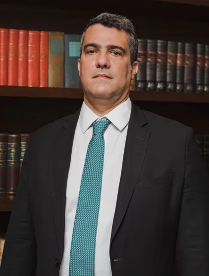 Flávio Mirza Flávio Mirza