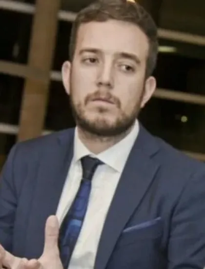 Marco Fandiño Castro Marco Fandiño Castro