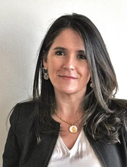Macarena Oyarzún Ithurralde Macarena Oyarzún Ithurralde